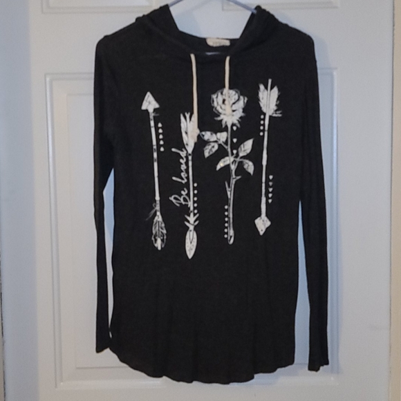 Moonchild Tops - 10/$25 deal item! Small Moonchild hoodie